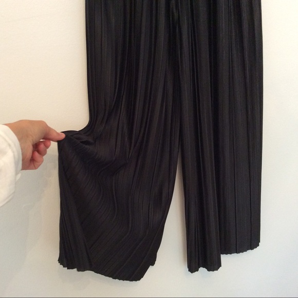 SUPER Wide Leg Crop Elastic Waist Pants Black - Picture 8 of 8